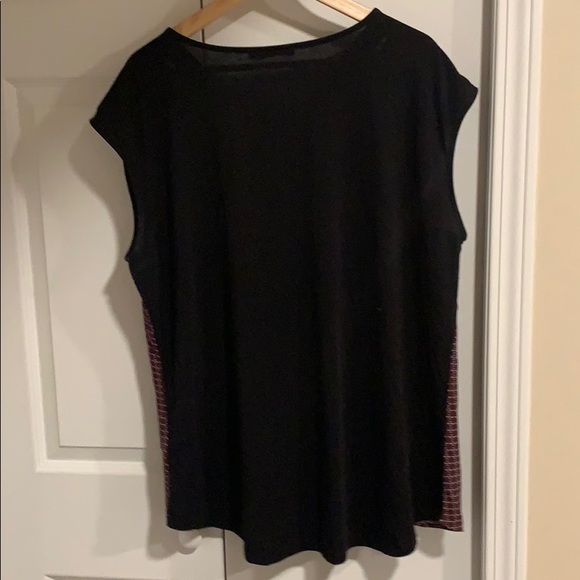 Patterned Blouse - Picture 4 of 4